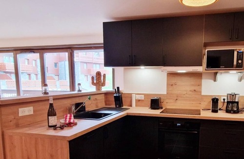 Montalbert Apartment | 100m from ski slopes, 3rd floor, view mountain, balcony, parking, tv, ski locker, 123m², Montalbert