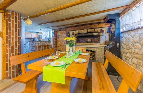 Bribir House | 101 m² House ∙ 4 bedrooms ∙ 8 guests
