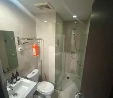 Pasay Hotel | 101 Newport Boulevard Condo