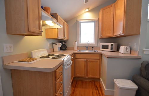 South Rehoboth Apartment | 101B New Castle Street, Rehoboth Beach, Delaware