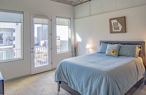 SoNo Apartment | 102 m² Apartment ∙ 2 bedrooms ∙ 5 guests