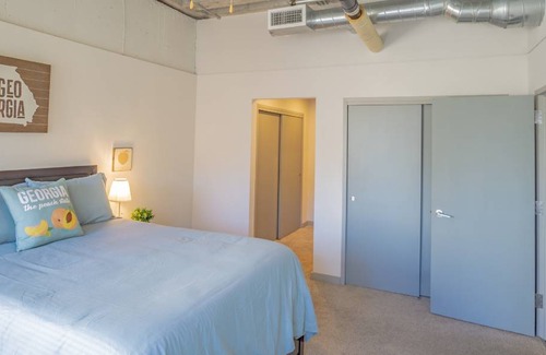 SoNo Apartment | 102 m² Apartment ∙ 2 bedrooms ∙ 5 guests