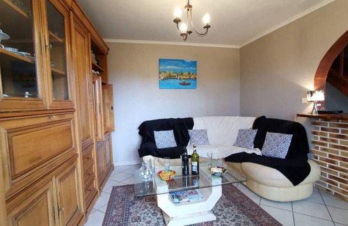 Saint-Pierre-Eynac House | 103 m² House ∙ 3 bedrooms ∙ 6 guests