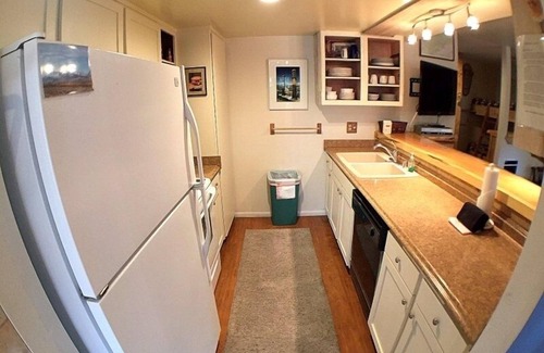 Mammoth Lakes Condo | 103 Premium by RedAwning