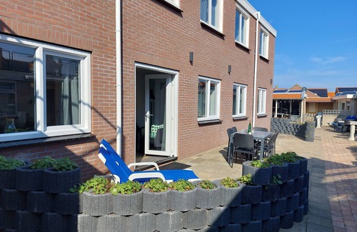 Westkapelle Apartment | 105.4 apartment 200 meters from beach