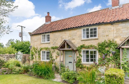 Cropton Cottage | 105 m² Cottage ∙ 2 bedrooms ∙ 4 guests