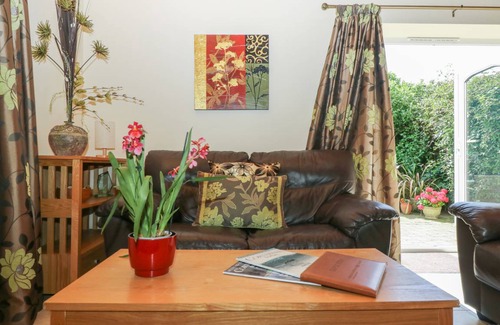 Sticker Cottage | 105 m² Cottage ∙ 2 bedrooms ∙ 4 guests