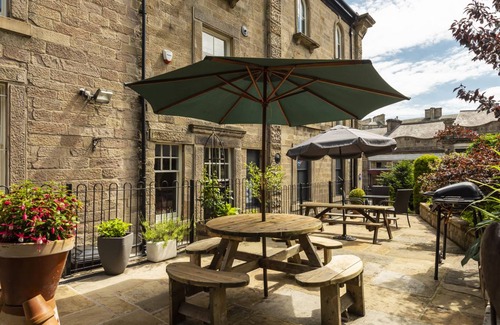 Buxton Cottage | 105 m² Cottage ∙ 2 bedrooms ∙ 4 guests