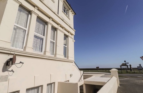 Littlestone-on-Sea Cottage | 105 m² Cottage ∙ 2 bedrooms ∙ 4 guests