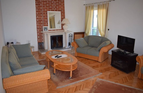 Sveti Filip i Jakov Apartment | 105 m² Apartment ∙ 3 bedrooms ∙ 8 guests