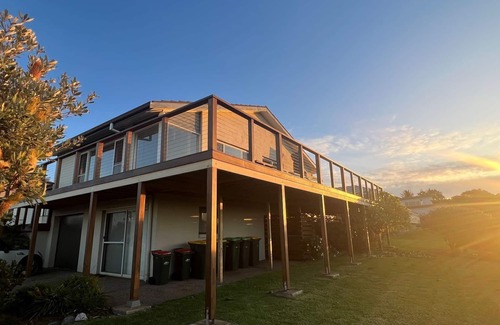 Dalmeny House | 106 Ocean Parade Dalmeny