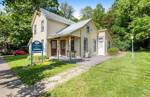 Hammondsport Apartment | 107 m² Apartment ∙ 4 bedrooms ∙ 8 guests