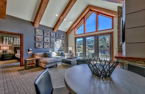 Lakeside Park Condo | 107 m² Condo ∙ 2 bedrooms ∙ 6 guests