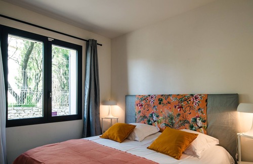 Tavel Villa | 10min from Avignon, La Villa d'Ambre - Domaine de la Mordorée, Tavel, 8 pers max