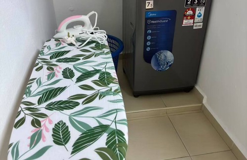 Central Seberang Perai House | 10pax 3-bedroom house with WiFi and AC ALMA@Near AEON大山脚