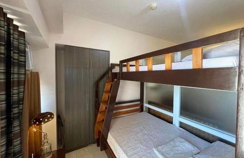 Silang Junction South Apartment | 10th floor Cityland Taal View + Free Pool + Fiber Net
