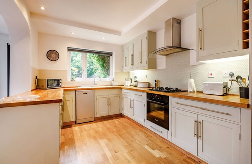 Broadwey Cottage | 11 Beech Road