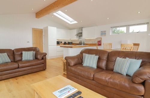 Dobwalls Cottage | 11 Faraway Fields