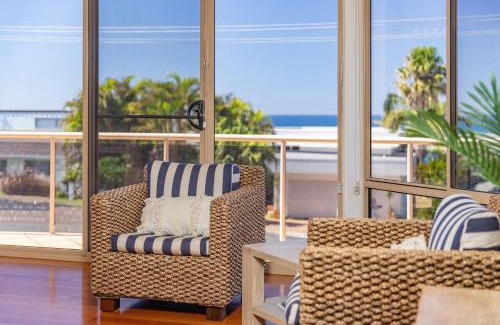 Forster House | 11 Lakeview Crescent