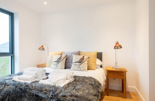 Kenmore Apartment | 11 Loch View PF Kenmore