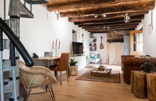 Peyzac-le-Moustier House | 11 th century fully renovated gite in Peyzac le Moustier