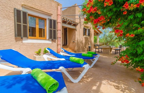 Portopetro Ski Chalet | 110 m² Chalet ∙ 3 bedrooms ∙ 6 guests