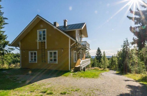 Sotkamo House | 110 m² House ∙ 4 bedrooms ∙ 10 guests