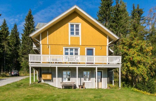 Sotkamo House | 110 m² House ∙ 4 bedrooms ∙ 10 guests