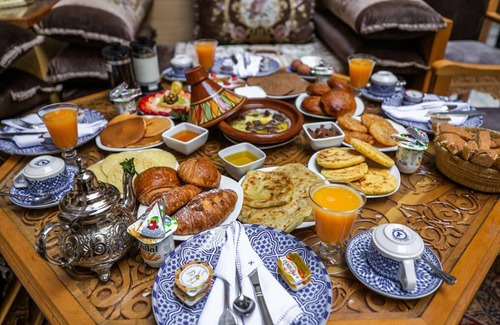 Layoun Resort | 110 m² Private room ∙ 2 bedrooms ∙ 6 guests