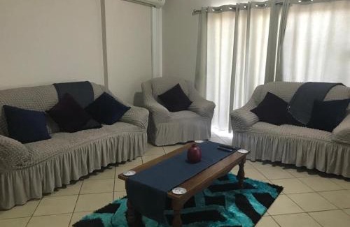 Kingsborough Apartment | 111 Lescalier Cabanas - Amanzimtoti