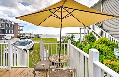 Swansboro Apartment | 111 m² Apartment ∙ 4 guests