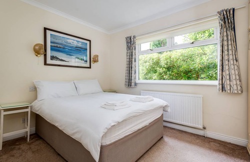 Yarnton Apartment | 112 m² Apartment ∙ 1 bedroom ∙ 3 guests