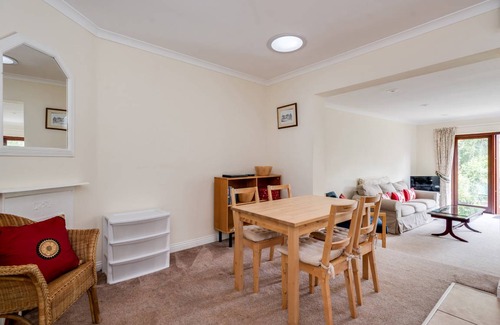 Yarnton Apartment | 112 m² Apartment ∙ 1 bedroom ∙ 3 guests