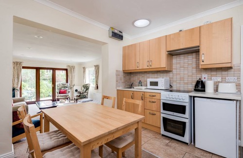 Yarnton Apartment | 112 m² Apartment ∙ 1 bedroom ∙ 3 guests