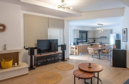 Malia Villa | 112 m² Villa ∙ 2 bedrooms ∙ 7 guests