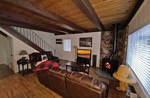 Highland Woods Cabin | 113 m² Cabin ∙ 2 bedrooms ∙ 8 guests
