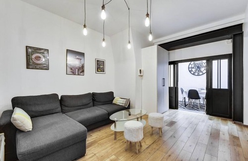 9th Arrondissement Apartment | 113 Suite Lui - Sumptuous apartment in Paris