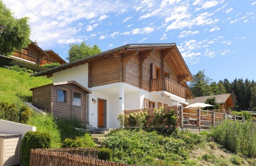Lens Other | 115 m² Accommodation ∙ 3 bedrooms ∙ 6 guests