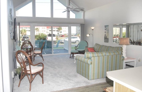 Windy Hill House | 116 m² House ∙ 3 bedrooms ∙ 9 guests
