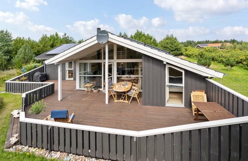 Torup Strand House | 116 m² House ∙ 4 bedrooms ∙ 8 guests