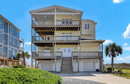 Surf City House | 116 Scotch Bonnet Drive - Better Together
