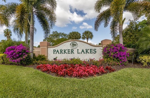 Cypress Lake Condo | 117 m² Condo ∙ 2 bedrooms ∙ 4 guests