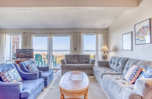 Sandpiper Village Condo | 117 m² Condo ∙ 3 bedrooms ∙ 8 guests