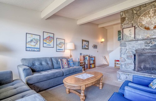 Sandpiper Village Condo | 117 m² Condo ∙ 3 bedrooms ∙ 8 guests