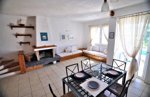 Siviri House | 118 m² House ∙ 4 bedrooms ∙ 9 guests