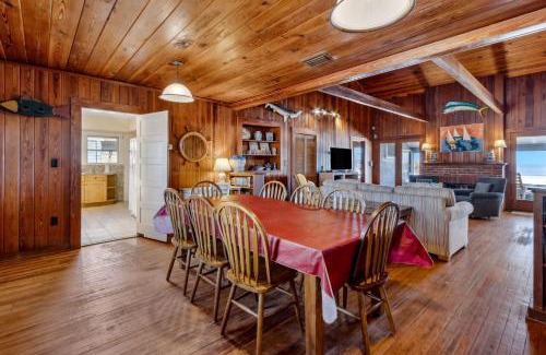 Ocean Cay House | 1180 S Fletcher Ave