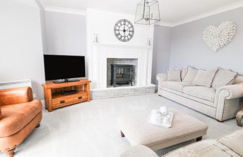 Looe House | 12 Claremont Falls