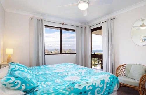Nelson Bay Apartment | 12 'Intrepid' 3 Intrepid Close - right on the beachfront
