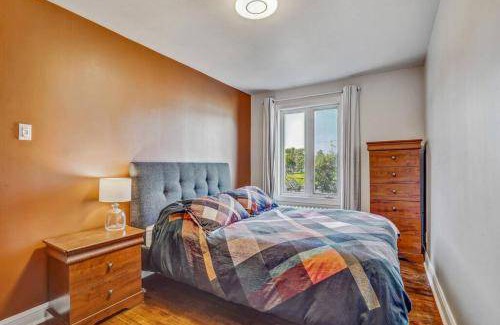 Pointe-aux-Trembles House | 12 m² House ∙ 3 bedrooms ∙ 6 guests