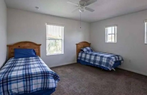 Briargrove House | 12 mi from Disneyland